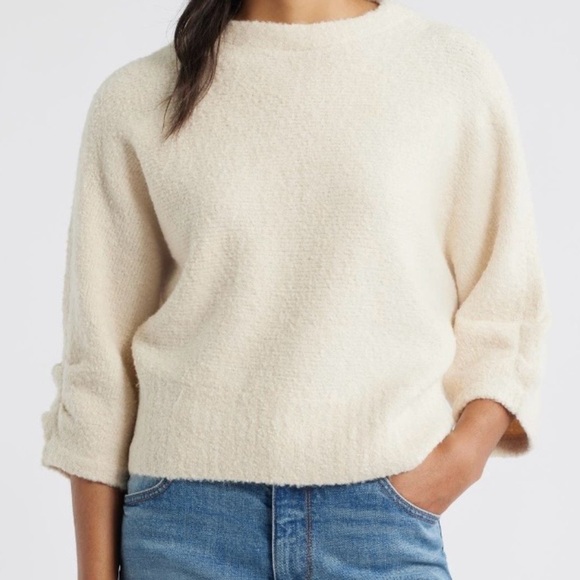 Wit & Wisdom Sweaters - Wit & Wisdom Cream Crew Neck Sweater